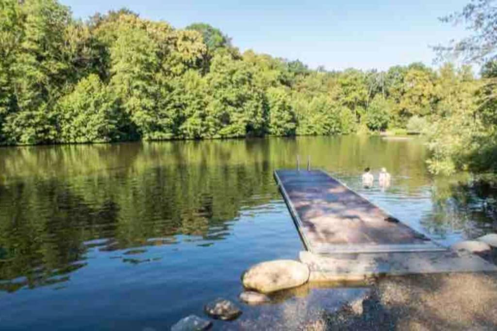 An Der A8 & Dennoch Stadtnah Kirchheim unter Teck Extérieur photo